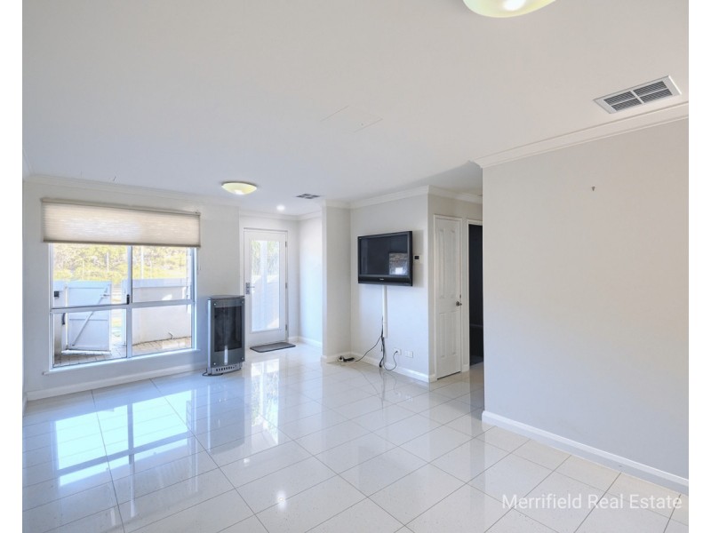 2/5 Barnett Street, Middleton Beach WA 6330