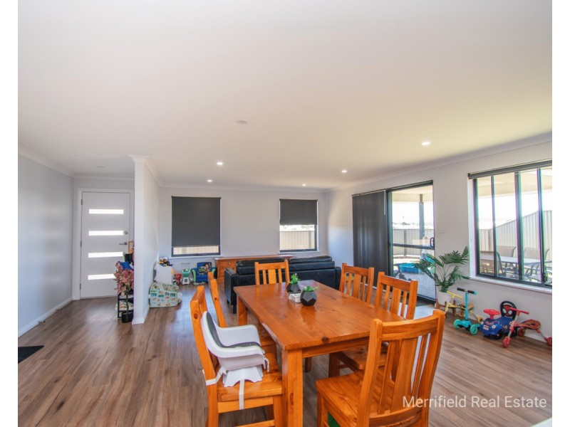 2 Barambah Circuit, Bayonet Head WA 6330