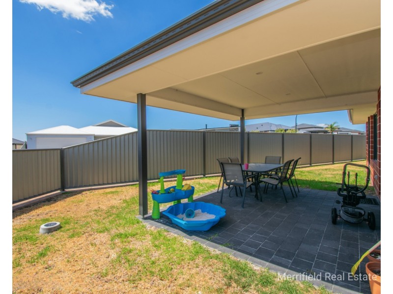 2 Barambah Circuit, Bayonet Head WA 6330