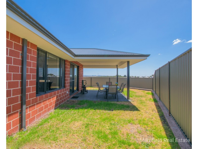 2 Barambah Circuit, Bayonet Head WA 6330