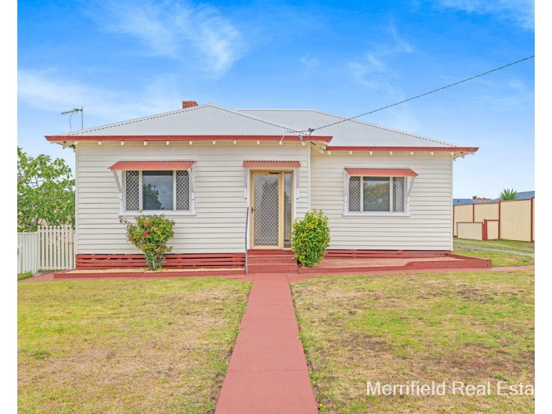 35 South Coast Highway, Lockyer WA 6330