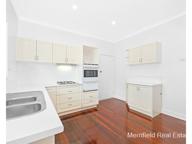 35 South Coast Highway, Lockyer WA 6330