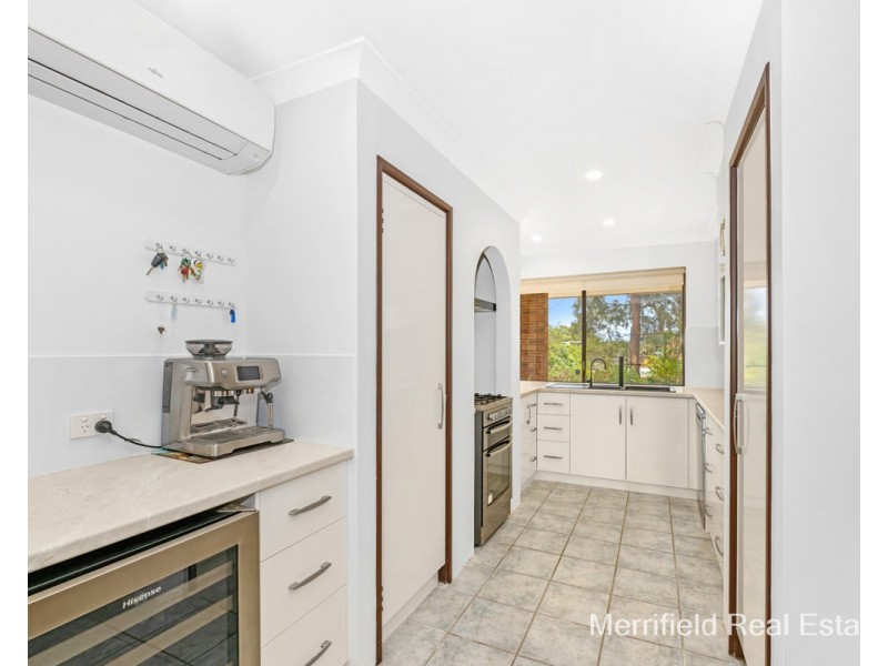 38 Peppermint Drive, Warrenup WA 6330