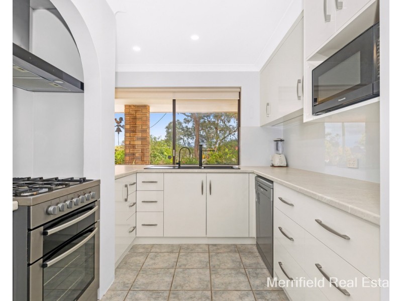 38 Peppermint Drive, Warrenup WA 6330