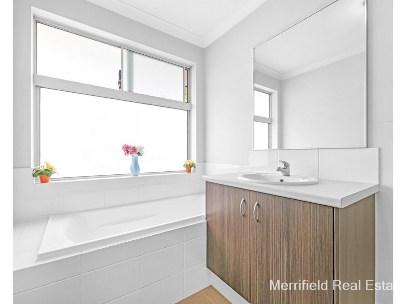 47 Costigan Street, Mckail WA 6330