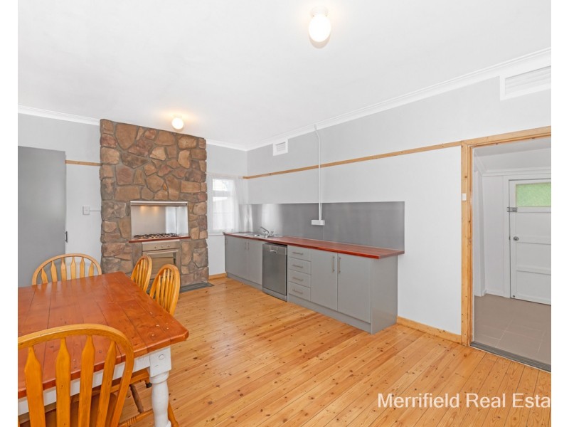 7 Suffolk Street, Mount Clarence WA 6330