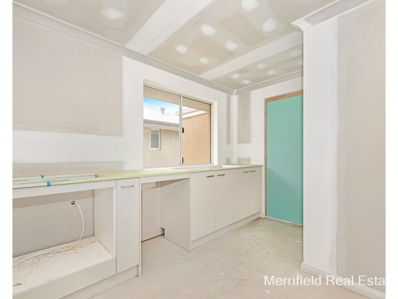 8 Medic Way, Bayonet Head WA 6330