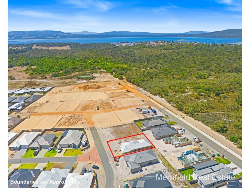 8 Medic Way, Bayonet Head WA 6330