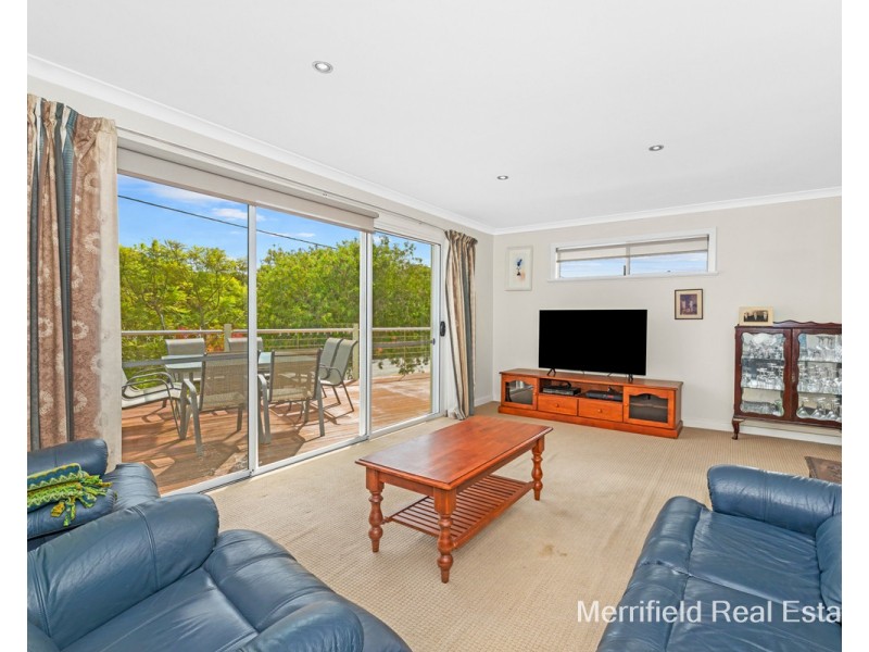 31 Swarbrick Street, Emu Point WA 6330