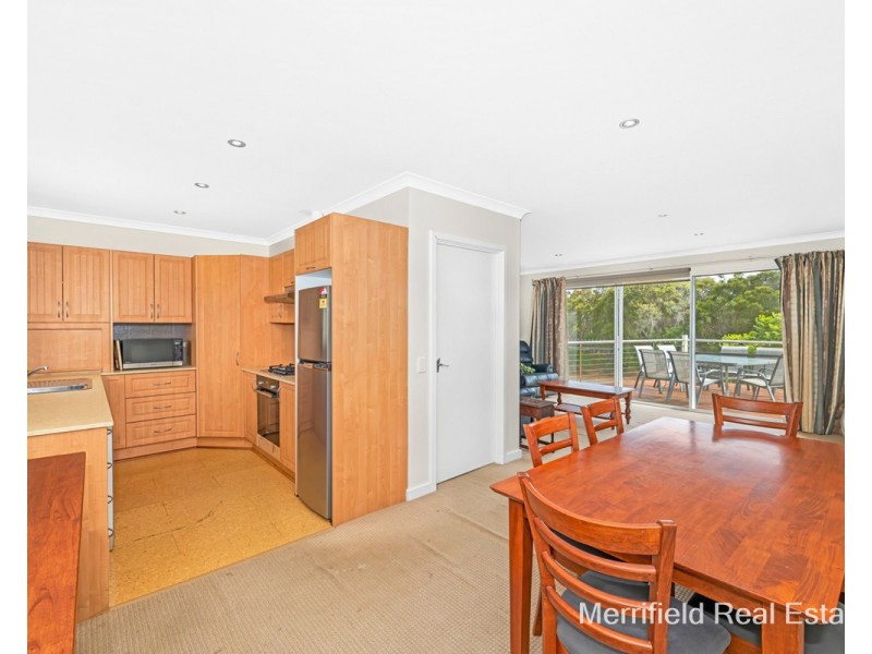 31 Swarbrick Street, Emu Point WA 6330