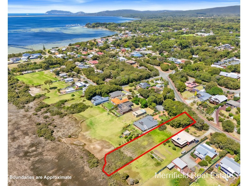 115 Bay View Drive, Little Grove WA 6330