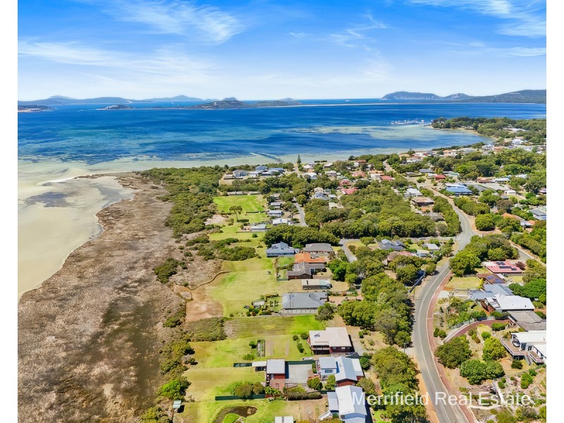 115 Bay View Drive, Little Grove WA 6330