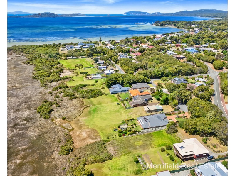 115 Bay View Drive, Little Grove WA 6330