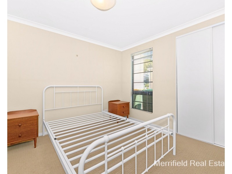 14/20 Grove Street West, Little Grove WA 6330