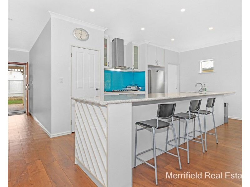 4A Bluff Street, Mira Mar WA 6330