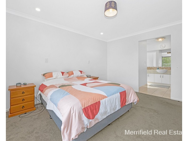 4A Bluff Street, Mira Mar WA 6330