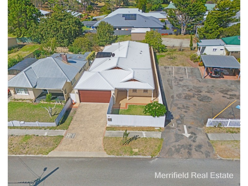 4A Bluff Street, Mira Mar WA 6330