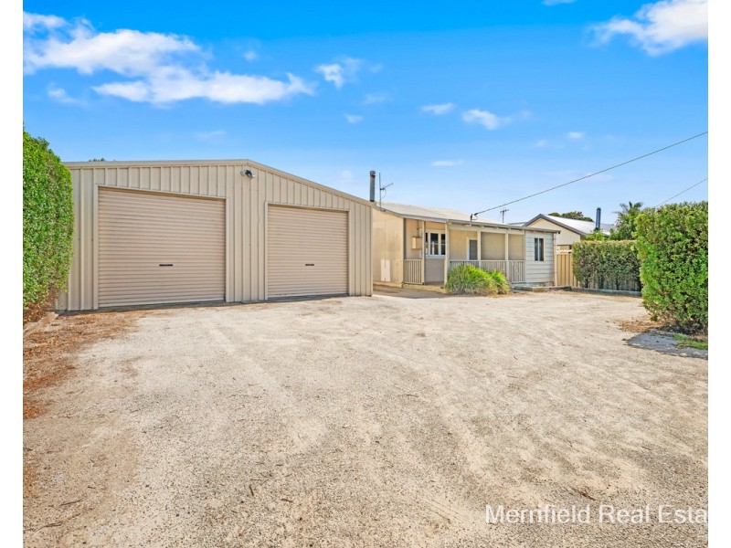61 Chester Pass Road, Orana WA 6330