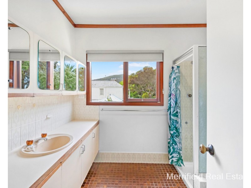 40 Collie Street, Albany WA 6330