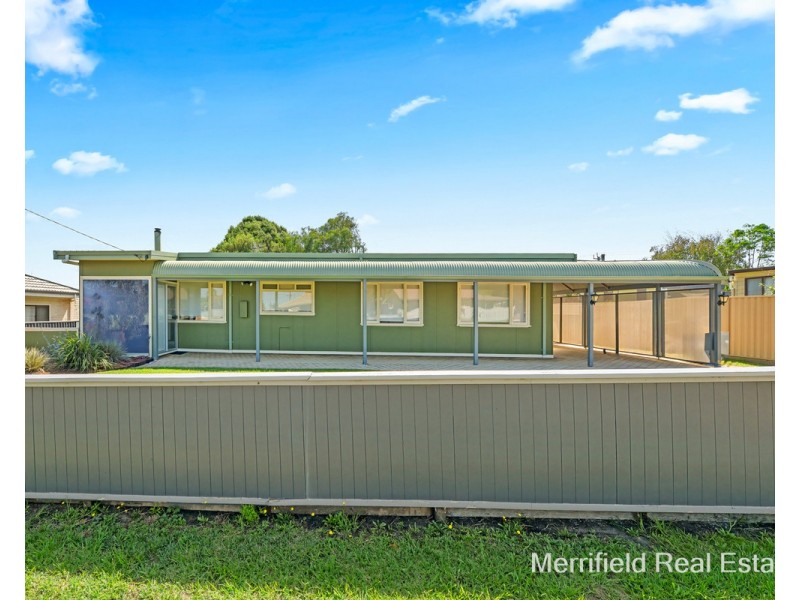 6 Katoomba Street, Orana WA 6330