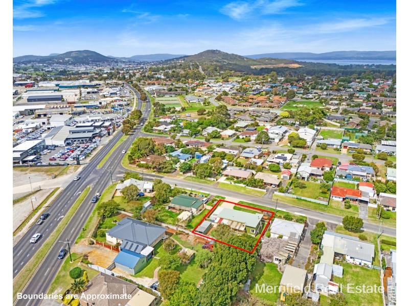 6 Katoomba Street, Orana WA 6330