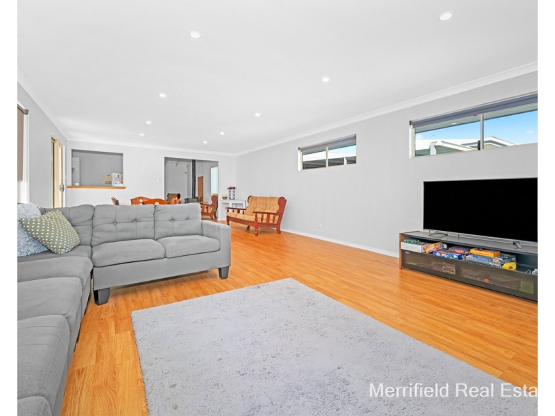 2 Slater Street, Lower King WA 6330