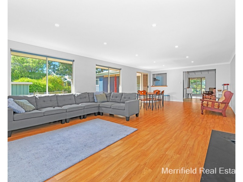 2 Slater Street, Lower King WA 6330