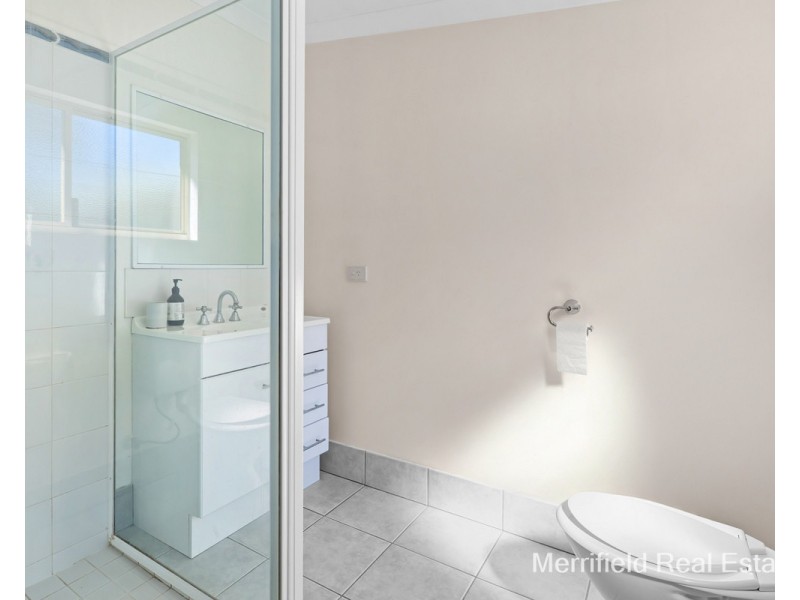 2 Slater Street, Lower King WA 6330