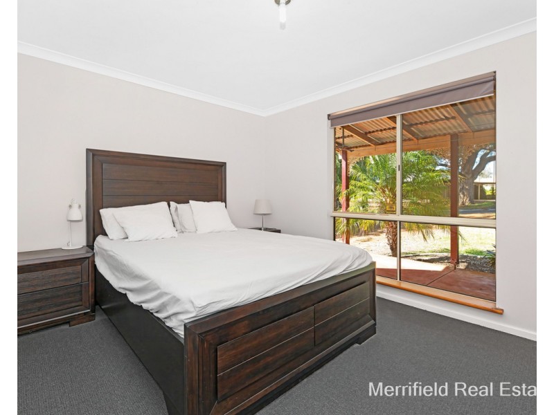 2 Slater Street, Lower King WA 6330
