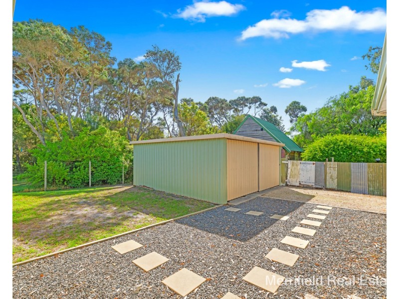 2 Slater Street, Lower King WA 6330