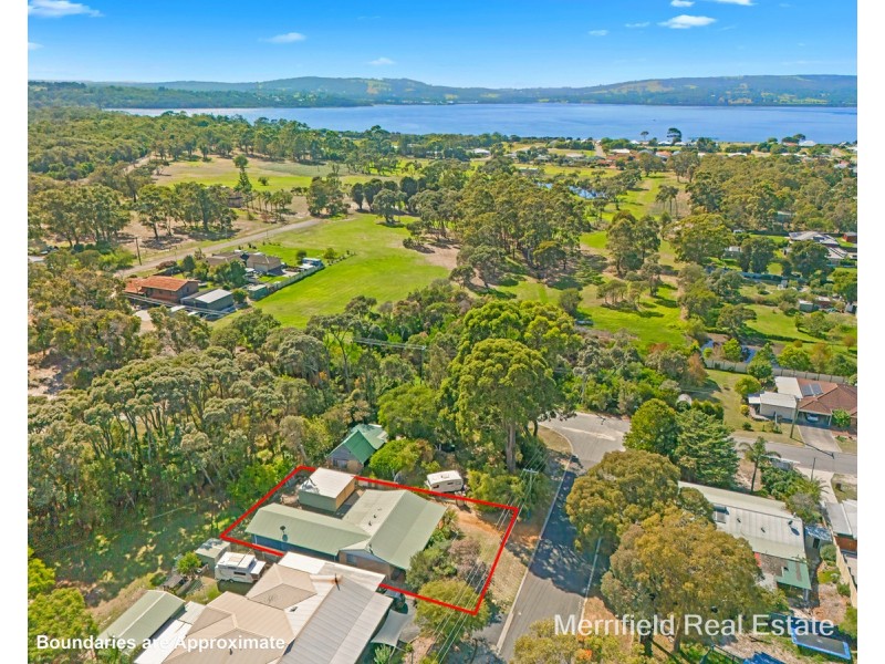 2 Slater Street, Lower King WA 6330