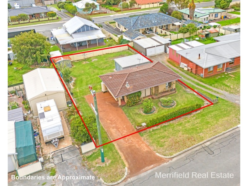 64 Minor Road, Orana WA 6330