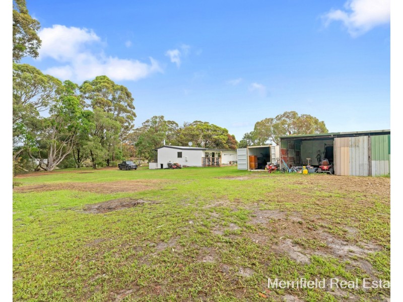 270 Lancaster Road, Mckail WA 6330