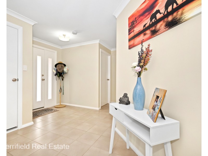 28 Gerdes Way, Mckail WA 6330