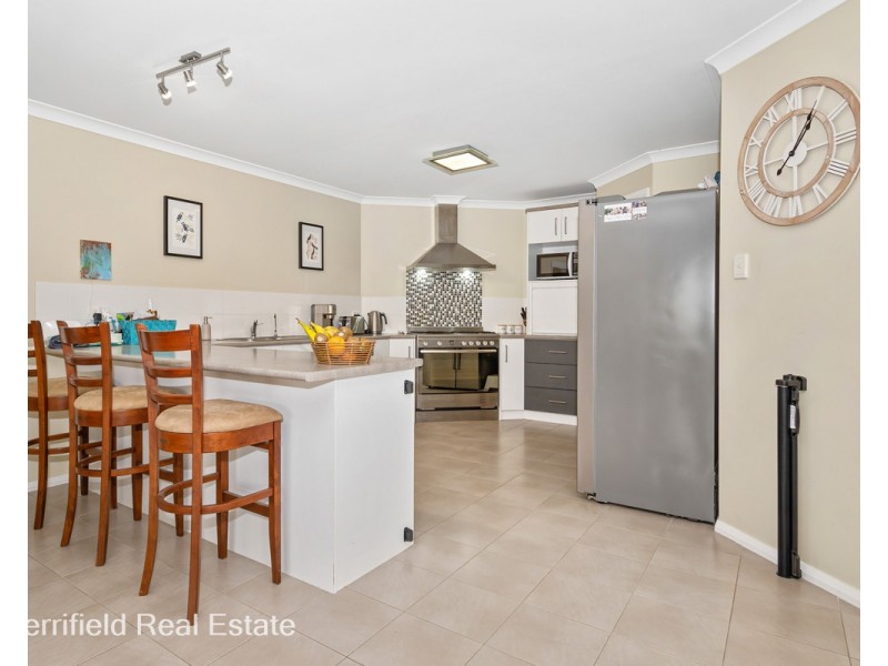 28 Gerdes Way, Mckail WA 6330