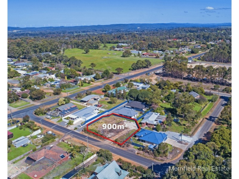 15 Webb Street, Mckail WA 6330
