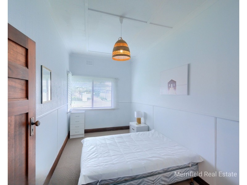 9 Middleton Road, Middleton Beach WA 6330