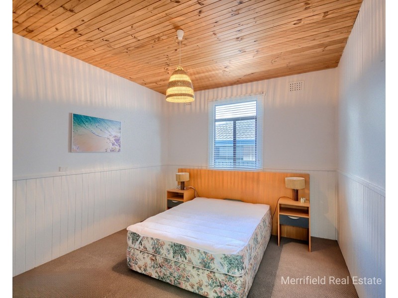 9 Middleton Road, Middleton Beach WA 6330