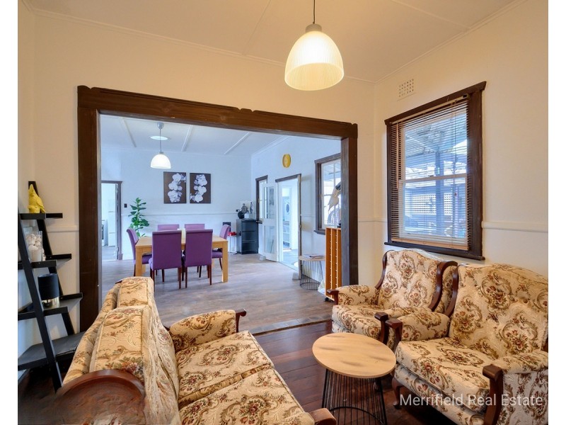 9 Middleton Road, Middleton Beach WA 6330