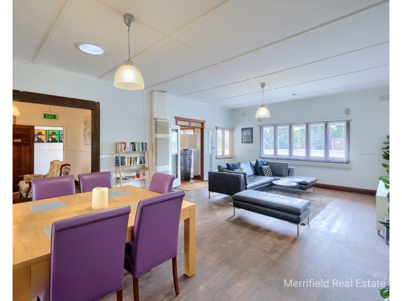 9 Middleton Road, Middleton Beach WA 6330