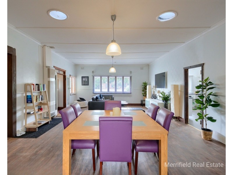 9 Middleton Road, Middleton Beach WA 6330