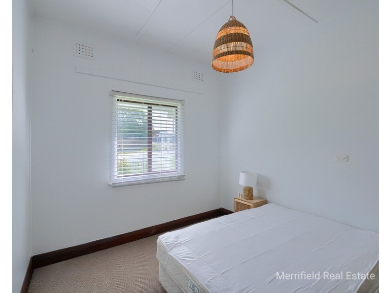 9 Middleton Road, Middleton Beach WA 6330