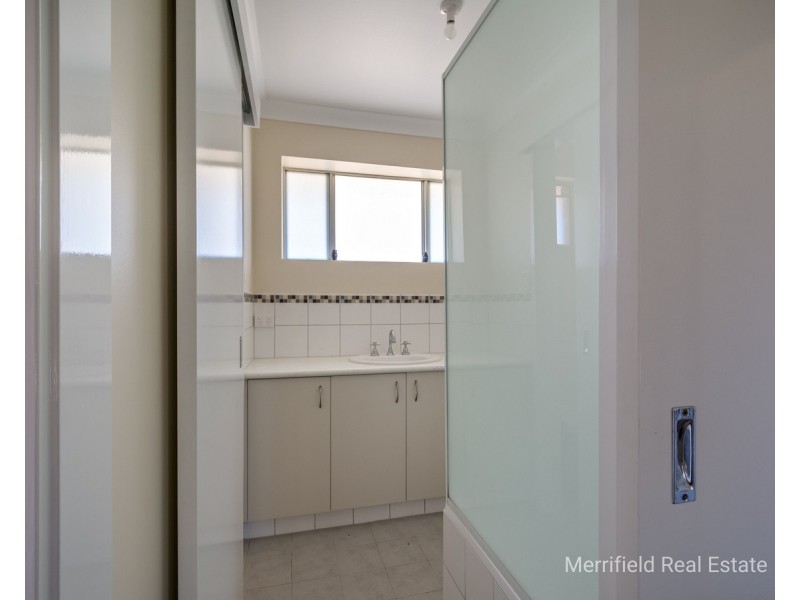 12 Trimmer Road, Spencer Park WA 6330