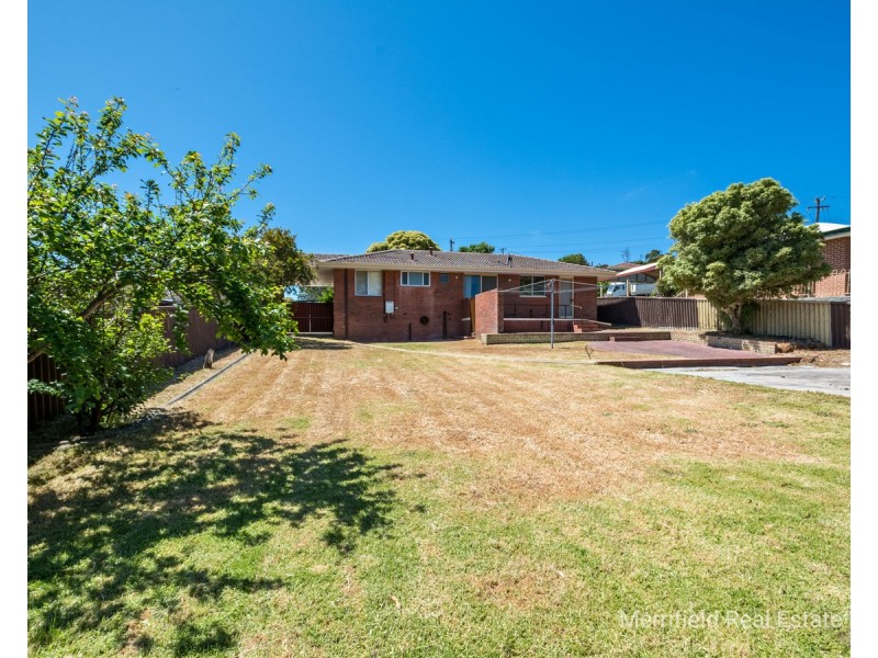 12 Trimmer Road, Spencer Park WA 6330