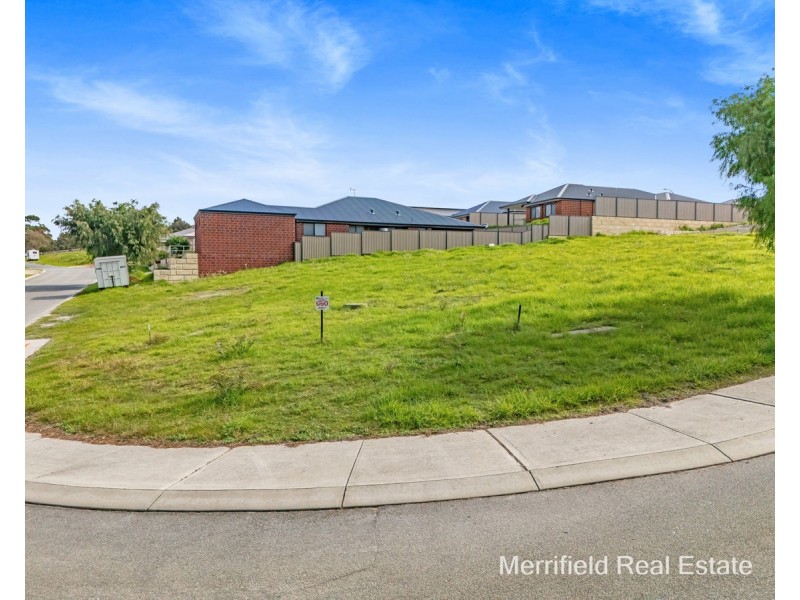 24 Greyhound Circle, Gledhow WA 6330