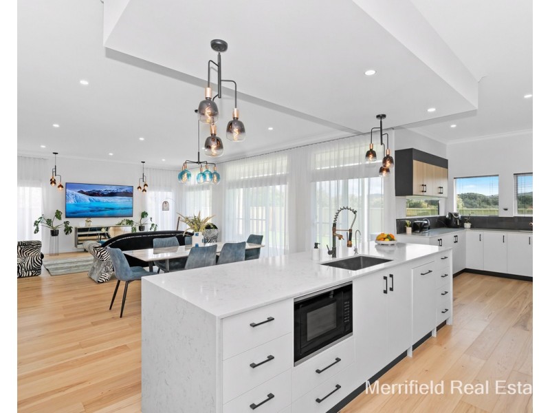 5/4 Barry Court, Collingwood Park WA 6330