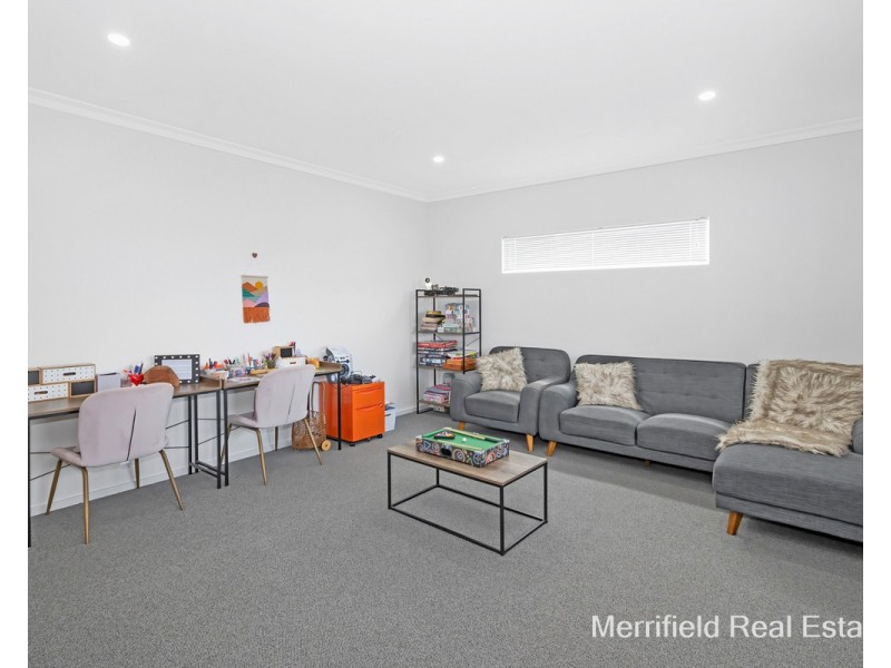 5/4 Barry Court, Collingwood Park WA 6330