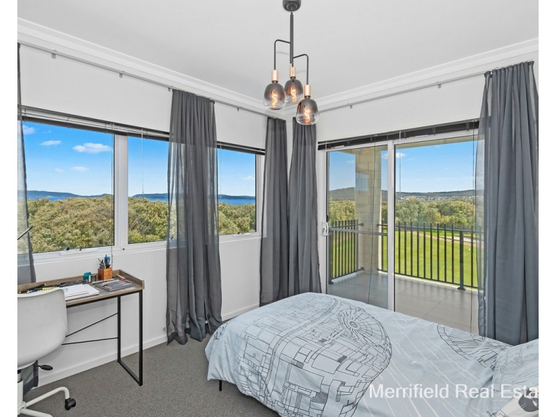 5/4 Barry Court, Collingwood Park WA 6330