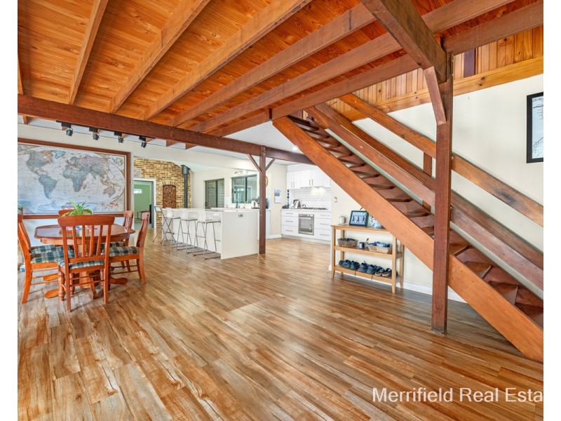 116 Spring Street, Little Grove WA 6330