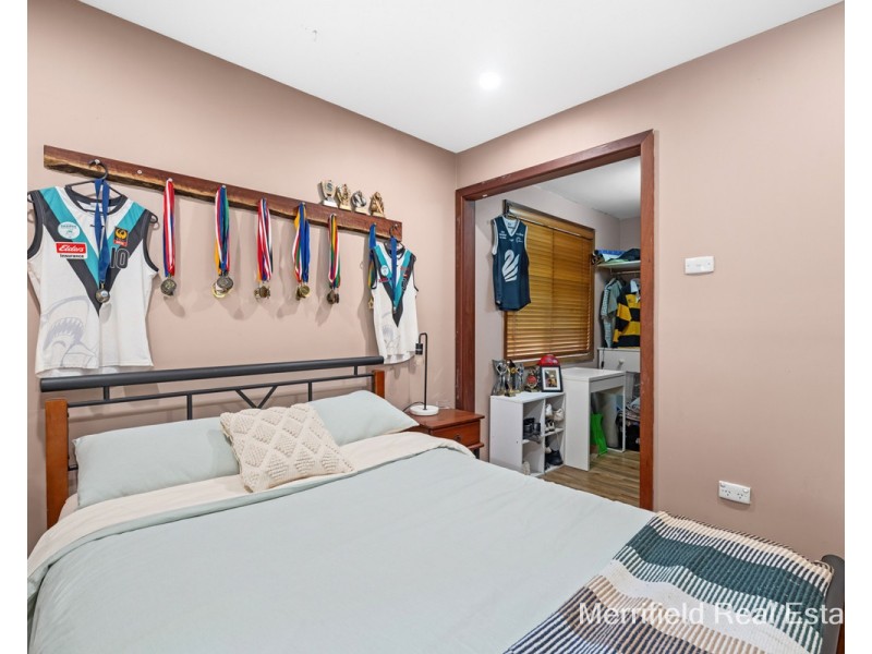 116 Spring Street, Little Grove WA 6330